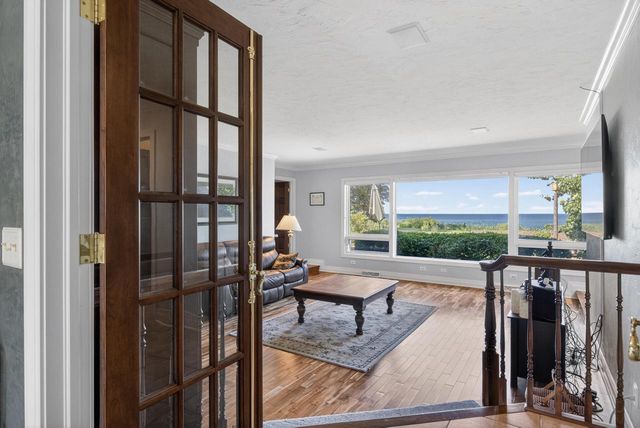 620 Oak Tree ROAD, Sheboygan, WI 53083