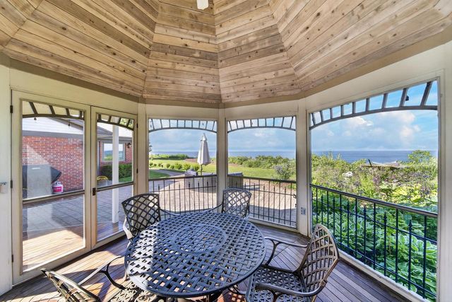 620 Oak Tree ROAD, Sheboygan, WI 53083