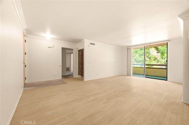 4080 Via Marisol 230, Los Angeles, CA 90042
