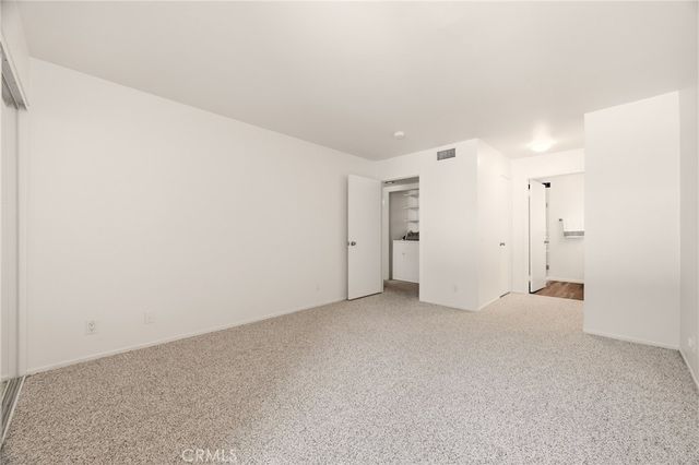 4080 Via Marisol 230, Los Angeles, CA 90042