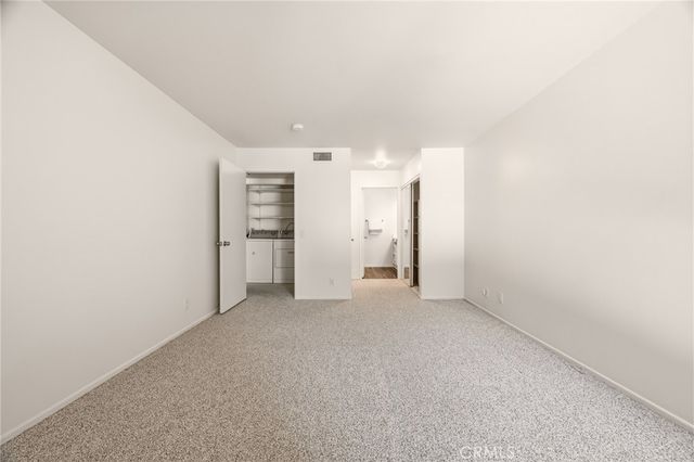 4080 Via Marisol 230, Los Angeles, CA 90042