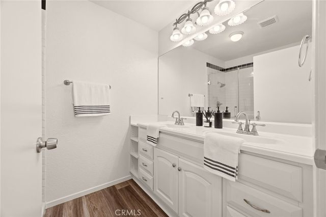 4080 Via Marisol 230, Los Angeles, CA 90042