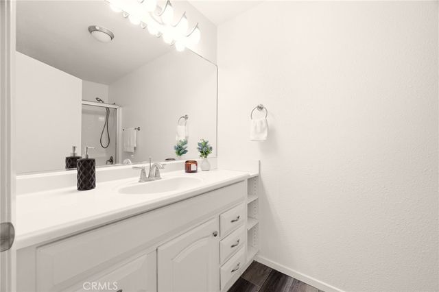 4080 Via Marisol 230, Los Angeles, CA 90042