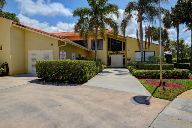 23345 Carolwood Lane Lane 205, Boca Raton, FL 33428