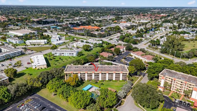 23345 Carolwood Lane Lane 205, Boca Raton, FL 33428