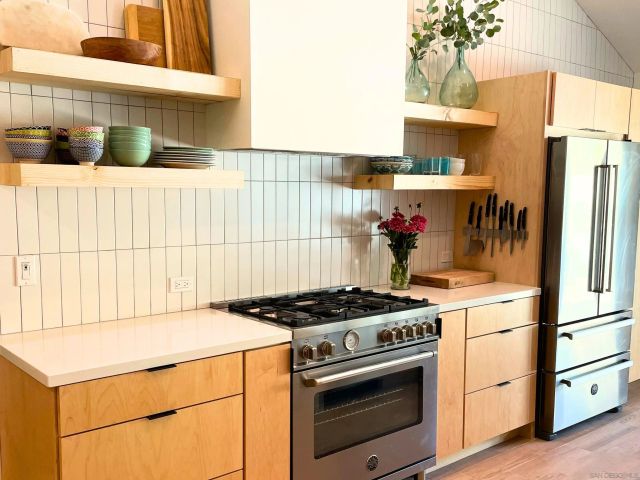 13546 Mango Dr, Del Mar, CA 92014