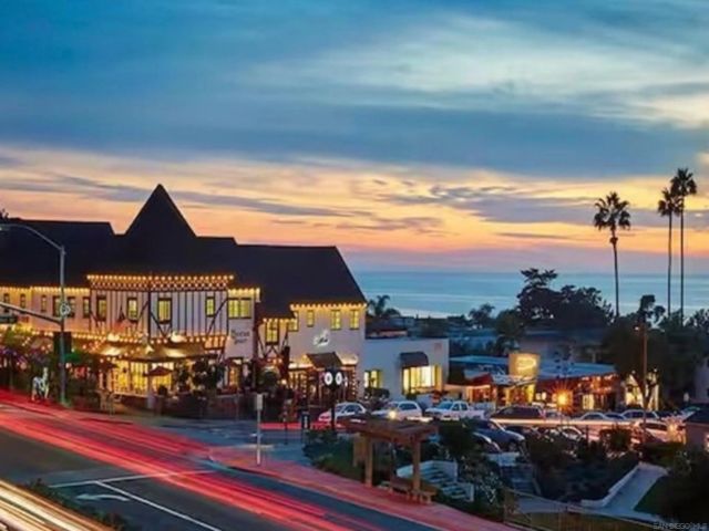 13546 Mango Dr, Del Mar, CA 92014