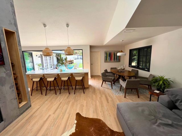 13546 Mango Dr, Del Mar, CA 92014