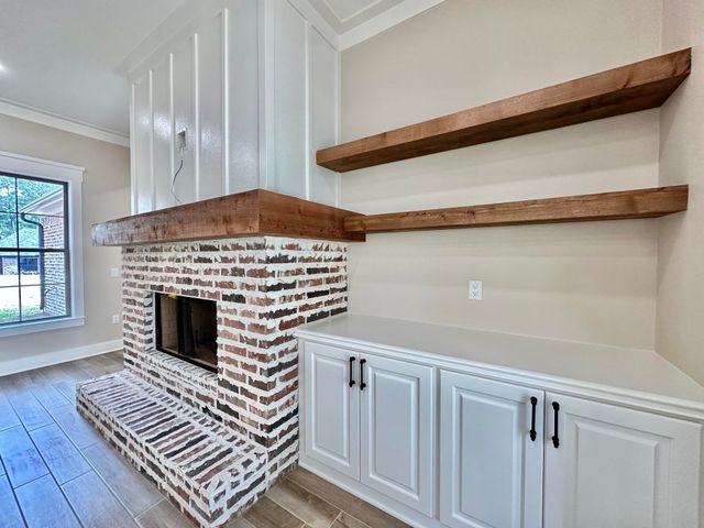 215 Clara Ln, Kilgore, TX 75662
