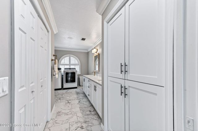 963 Spanish Wells Drive, Melbourne, FL 32940