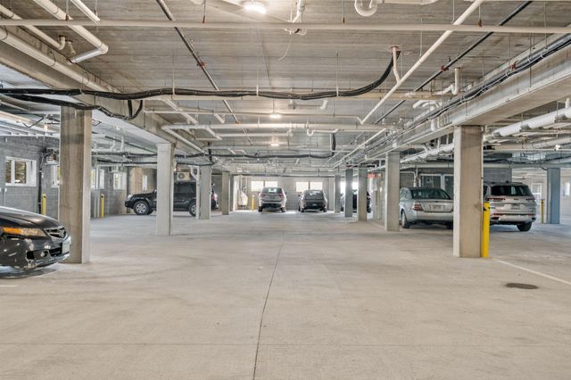 470 Lexington Parkway S 518, Saint Paul, MN 55105
