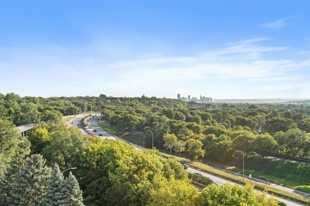 470 Lexington Parkway S 518, Saint Paul, MN 55105
