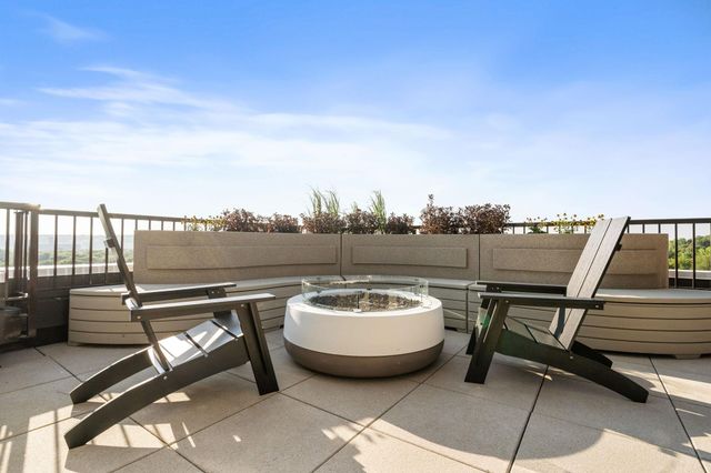 470 Lexington Parkway S 518, Saint Paul, MN 55105