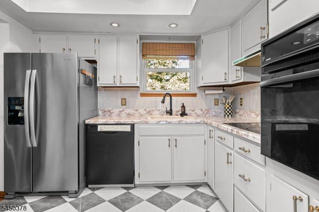 519 Old Boonton Rd, Boonton Town, NJ 07005
