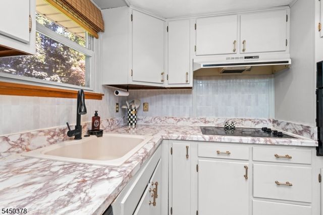 519 Old Boonton Rd, Boonton Town, NJ 07005