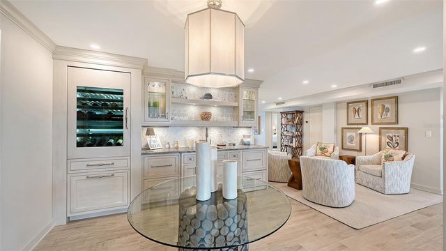101 BENJAMIN FRANKLIN DRIVE 85 & 86, Sarasota, FL 34236