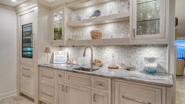 101 BENJAMIN FRANKLIN DRIVE 85 & 86, Sarasota, FL 34236