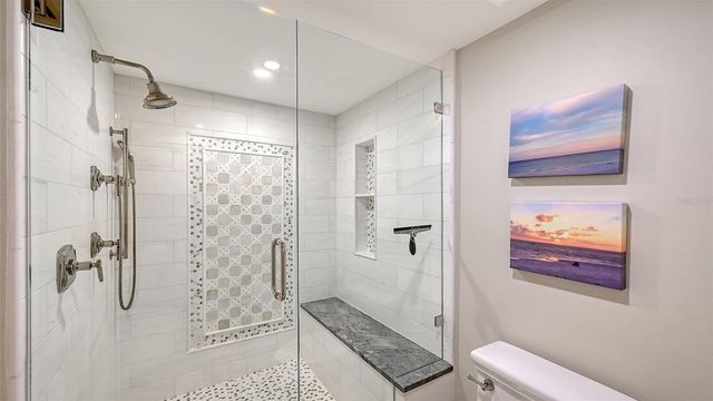 101 BENJAMIN FRANKLIN DRIVE 85 & 86, Sarasota, FL 34236