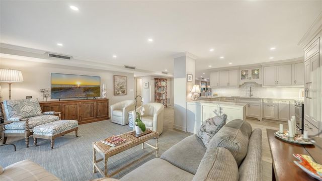 101 BENJAMIN FRANKLIN DRIVE 85 & 86, Sarasota, FL 34236
