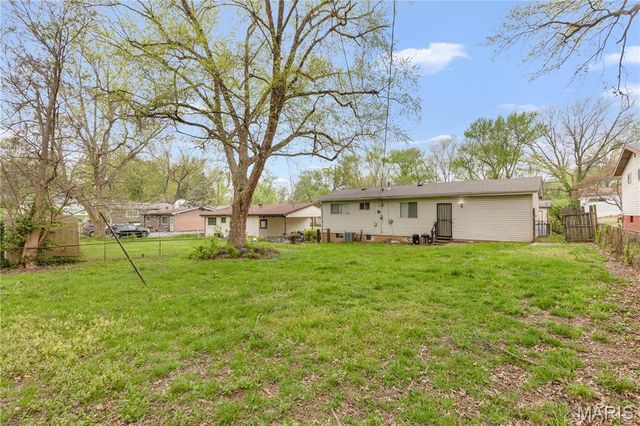 4114 Appleberry Lane, Unincorporated, MO 63121