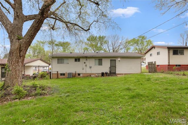 4114 Appleberry Lane, Unincorporated, MO 63121