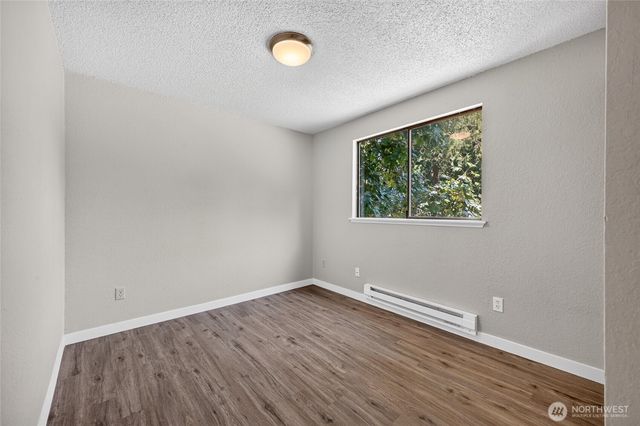 7655 E Karen Lane, Port Orchard, WA 98366