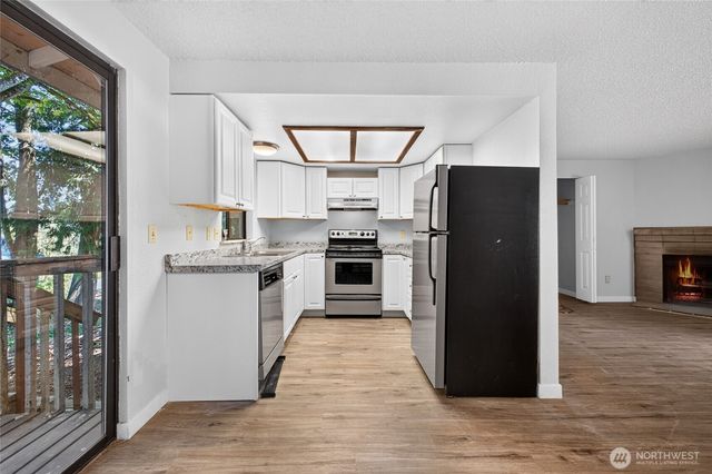 7655 E Karen Lane, Port Orchard, WA 98366