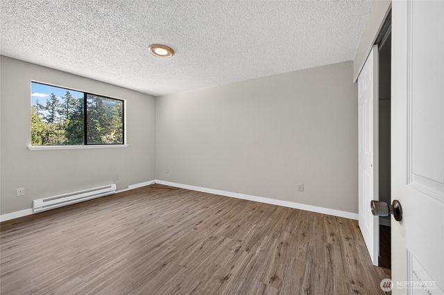 7655 E Karen Lane, Port Orchard, WA 98366