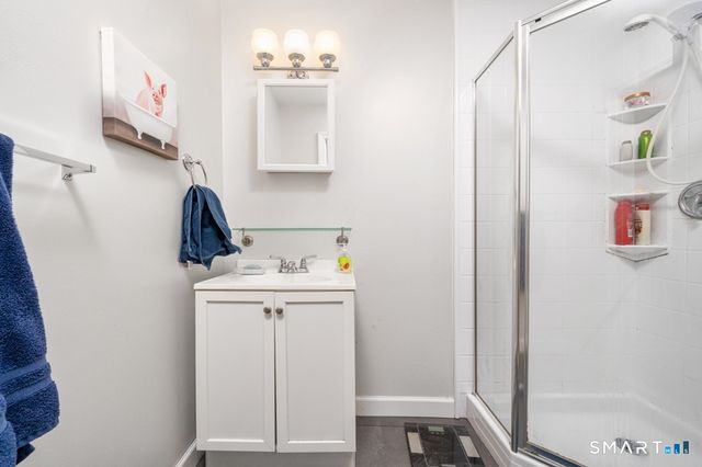 39 Manorwood Drive 39, Branford, CT 06405