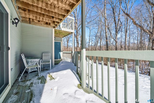 39 Manorwood Drive 39, Branford, CT 06405