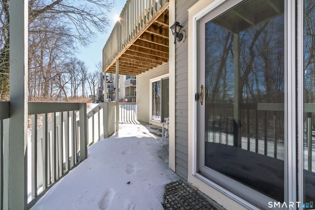 39 Manorwood Drive 39, Branford, CT 06405