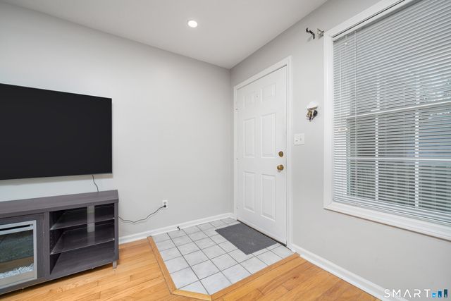 39 Manorwood Drive 39, Branford, CT 06405