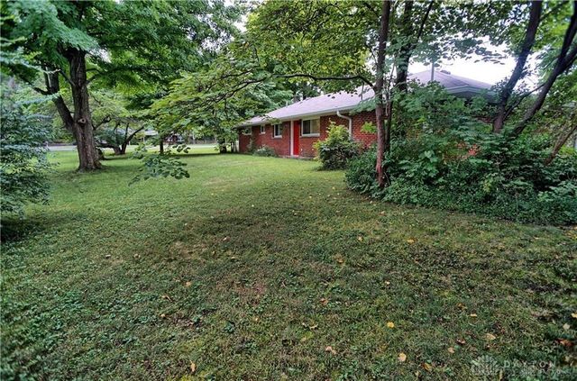 110 W Spring Valley Pike, Centerville, OH 45458