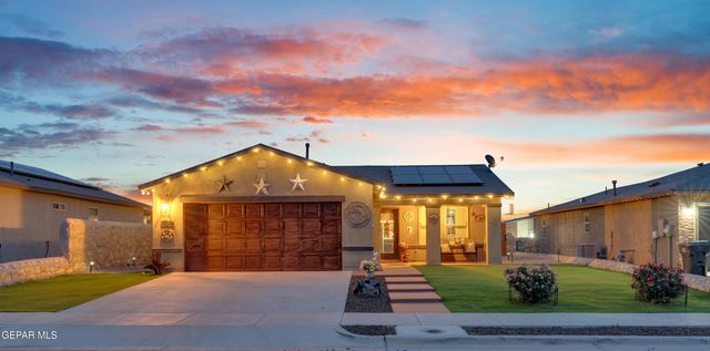 724 Villa Romero Drive, Horizon City, TX 79928