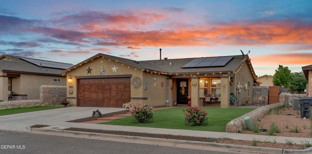 724 Villa Romero Drive, Horizon City, TX 79928