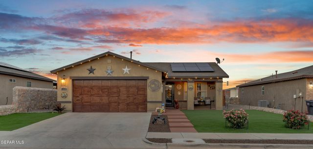 724 Villa Romero Drive, Horizon City, TX 79928