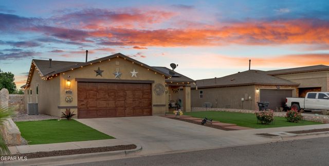 724 Villa Romero Drive, Horizon City, TX 79928
