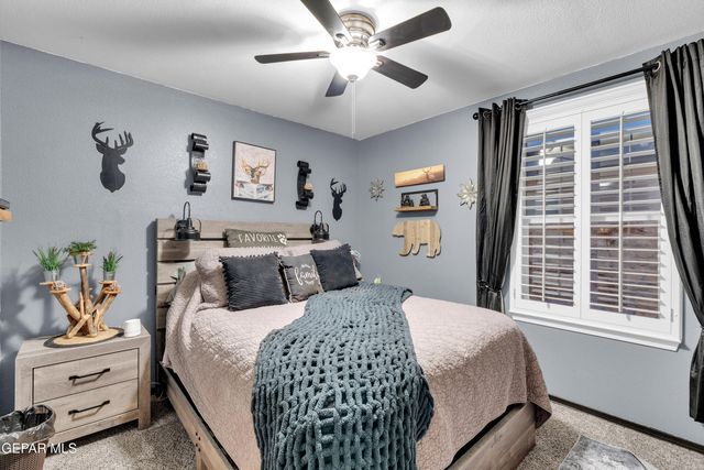 724 Villa Romero Drive, Horizon City, TX 79928