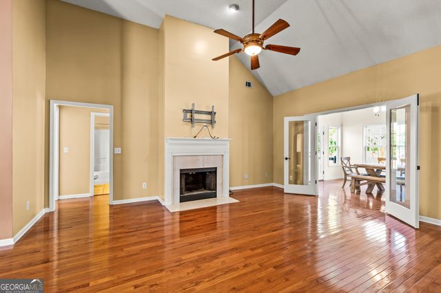 1050 Brittany Way, Fayetteville, GA 30214