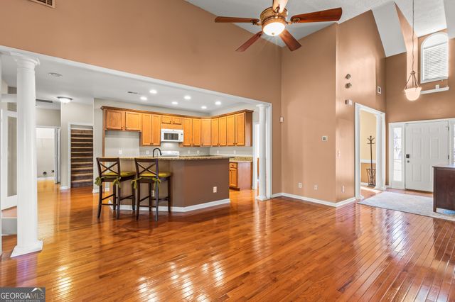 1050 Brittany Way, Fayetteville, GA 30214