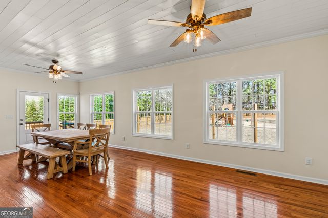 1050 Brittany Way, Fayetteville, GA 30214