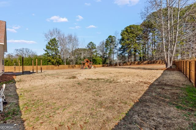 1050 Brittany Way, Fayetteville, GA 30214