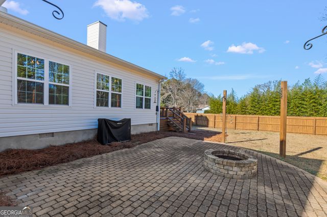 1050 Brittany Way, Fayetteville, GA 30214