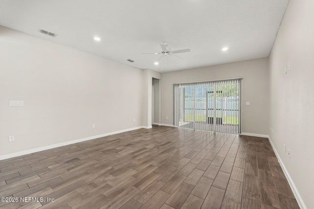 3906 ARBOR MILL Circle, Orange Park, FL 32065