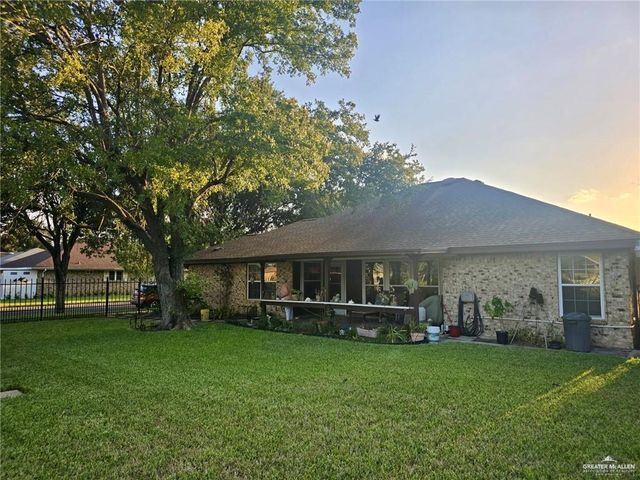 1813 23rd Place, Mission, TX 78572