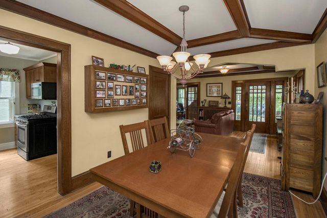 1327 Fairmount Avenue, Saint Paul, MN 55105