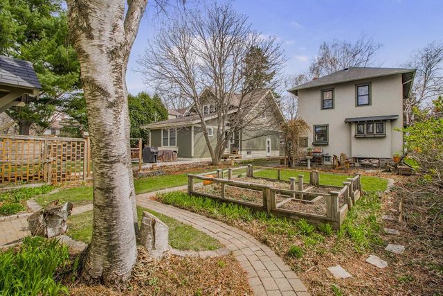 1327 Fairmount Avenue, Saint Paul, MN 55105