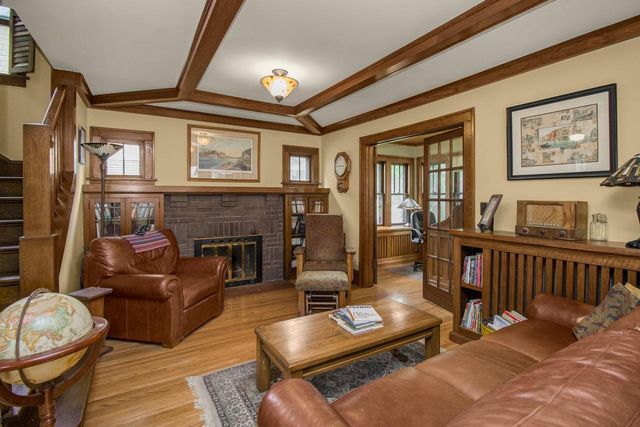 1327 Fairmount Avenue, Saint Paul, MN 55105