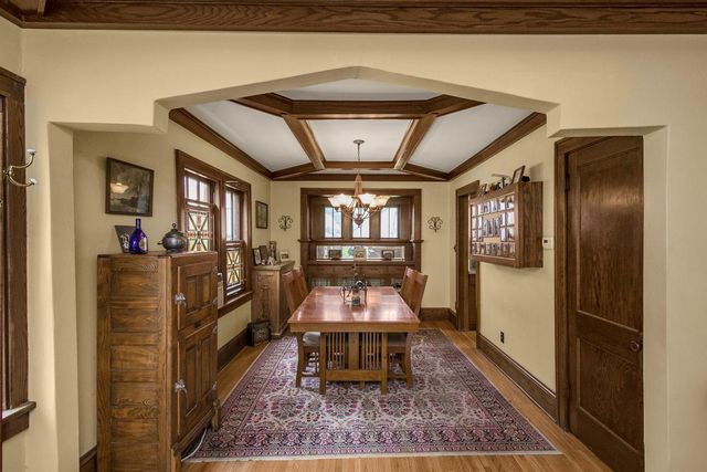 1327 Fairmount Avenue, Saint Paul, MN 55105