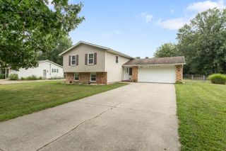 25056 Cherry Street, Edwardsburg, MI 49112